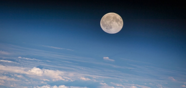 imagem sobre Como Seria a Terra sem Lua?